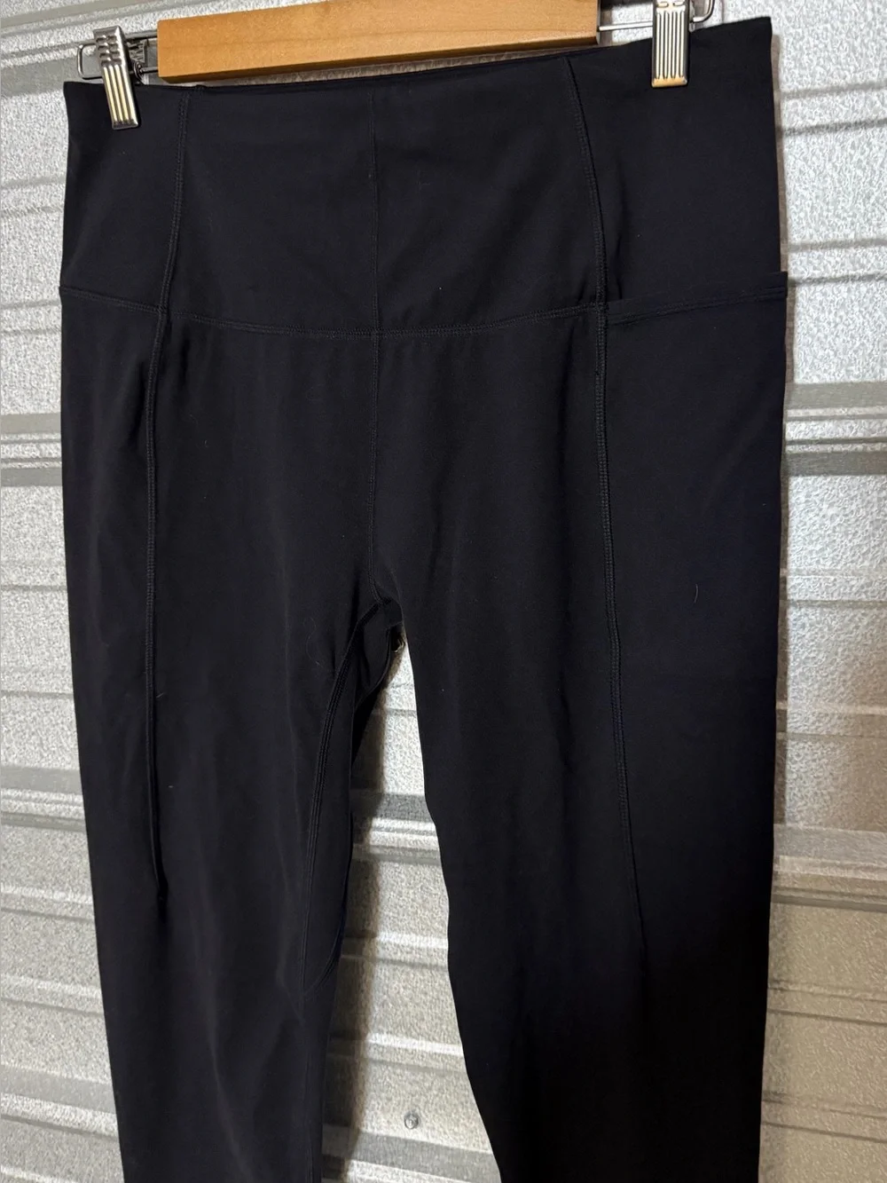 Sweaty Betty black leggings L